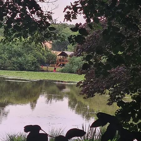 Tente Safari Au Bord De L'étang *